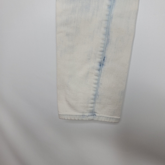 Madewell Light Storm Acid Wash Crop Skinny Jeans - Picture 5 of 14